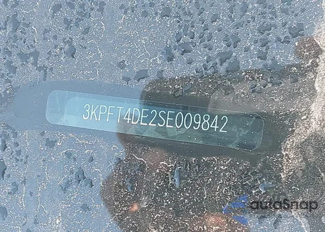 2025 Kia K4 Lxs z USA, uszkodzony, nr VIN 3KPFT4DE2SE009842